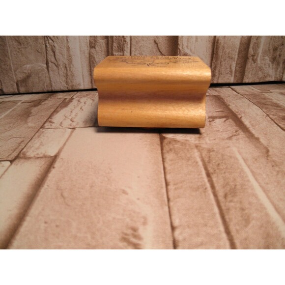 USED VINTAGE 1985 INK WOOD STAMP "EVERYONE'S ENTITLED TO MY OPINION." (2.25WIDE) - Picture 8 of 10